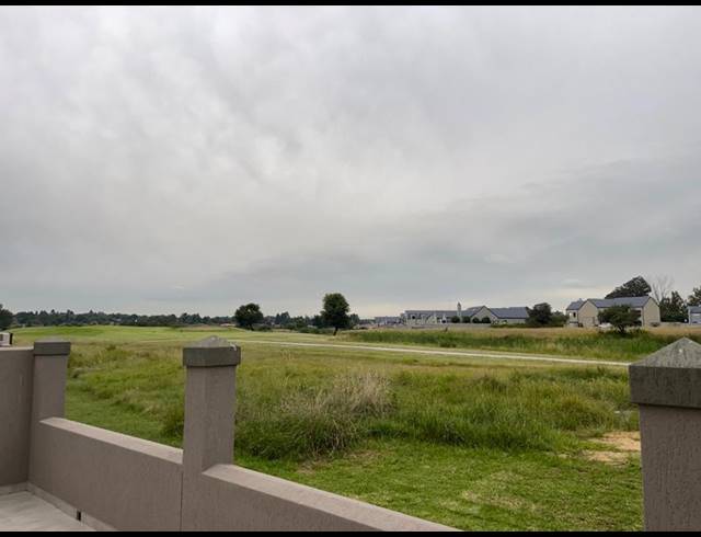 3 BEDROOM HOUSE FOR SALE IN HERON BANKS GOLF ESTATE